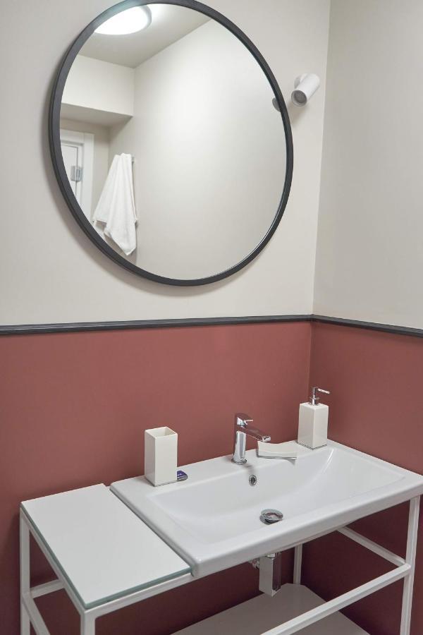 Epoca Accomodation Craiova Esterno foto